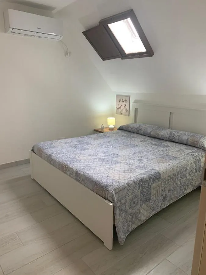 Holiday home Accogliente Casetta A Calaverde, Pula.
